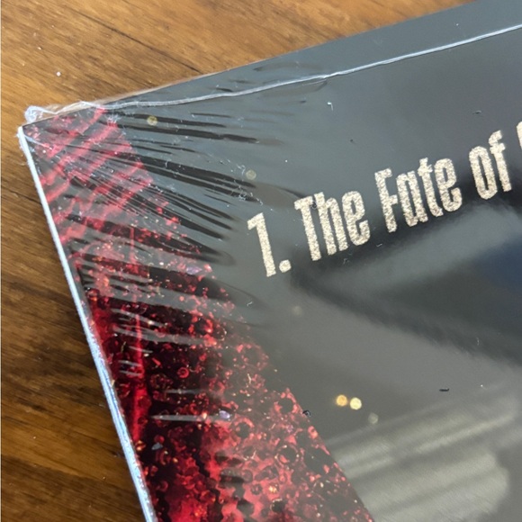 Taylor Swift- The Life of a Showgirl Vinyl - Picture 4 of 5